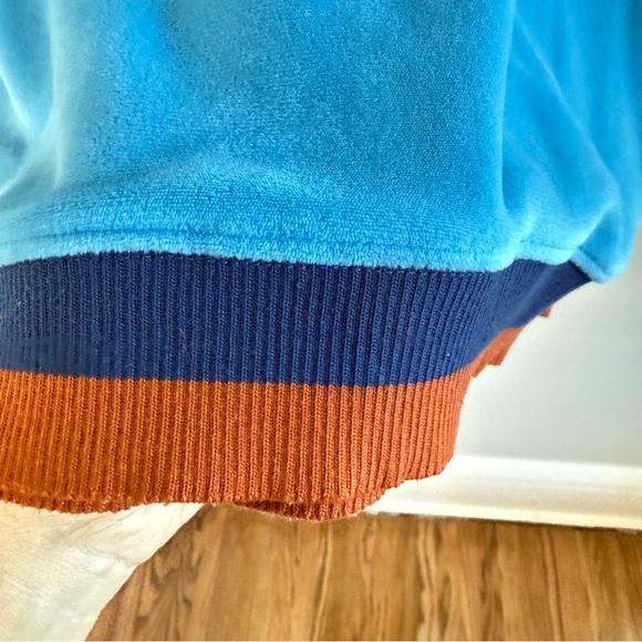 Ascot Hart Blue Crewneck Sweatshirt, Size L, Excellent condition. - Picture 3 of 5